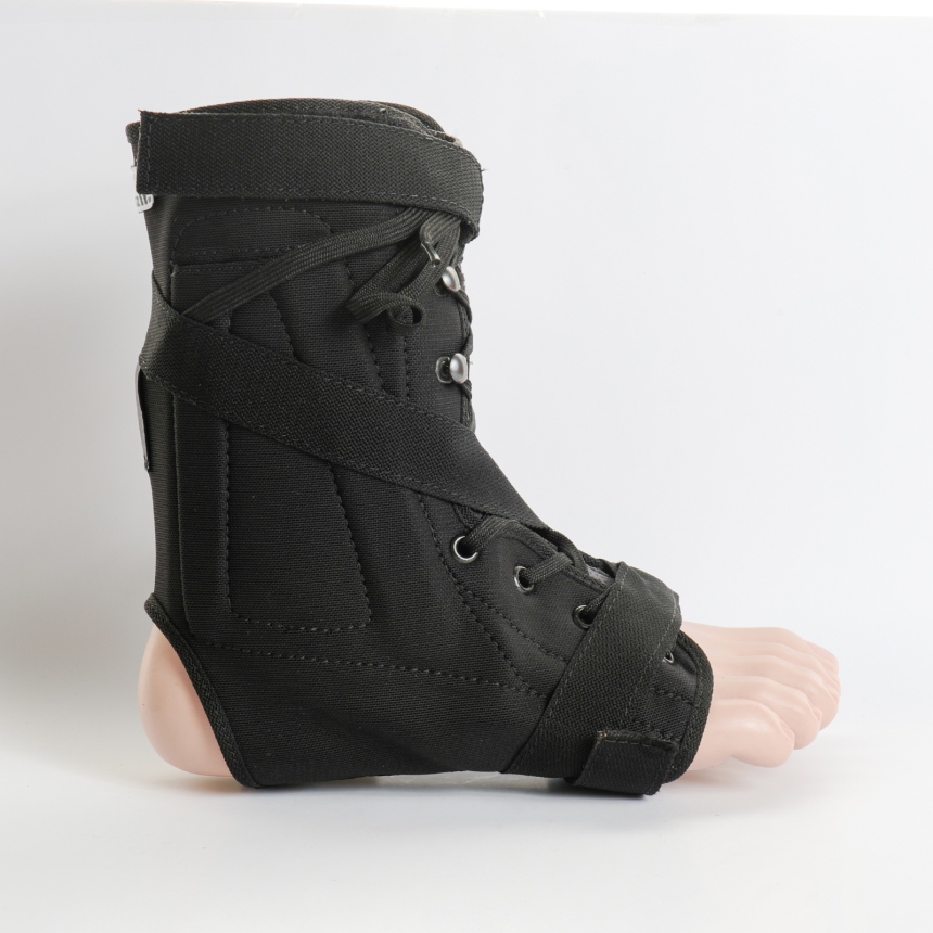 Ortho Nacht Bandage bietet 24h Halt und unterst&#252;tzt w&#228;hrend der Therapie und Rehabilitation. Bandage mit Stabilisatoren 