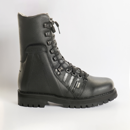 Rocky Hoch unterstützt Therapie bei akuten und chronischen Verletzungen am Sprunggelenk. Strapazierfähiger Arbeits-Stabilschuh mit extra hohem Schaft