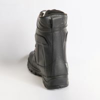 Safe3O unterst&#252;tzt Therapie bei akuten und chronischen Verletzungen am Sprunggelenk. S3 zertifizierter Arbeits-Stabilschuh mit Stahlkappe und durchtrittsicherer Sohle