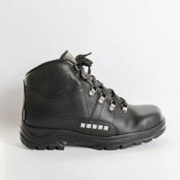 Safe2P sch&#252;tzt das instabile Sprunggelenk vor Umknicken und unterst&#252;tz bei unsicherem Gang. Zertifizierter Arbeitsschuh mit Umknickschutz.